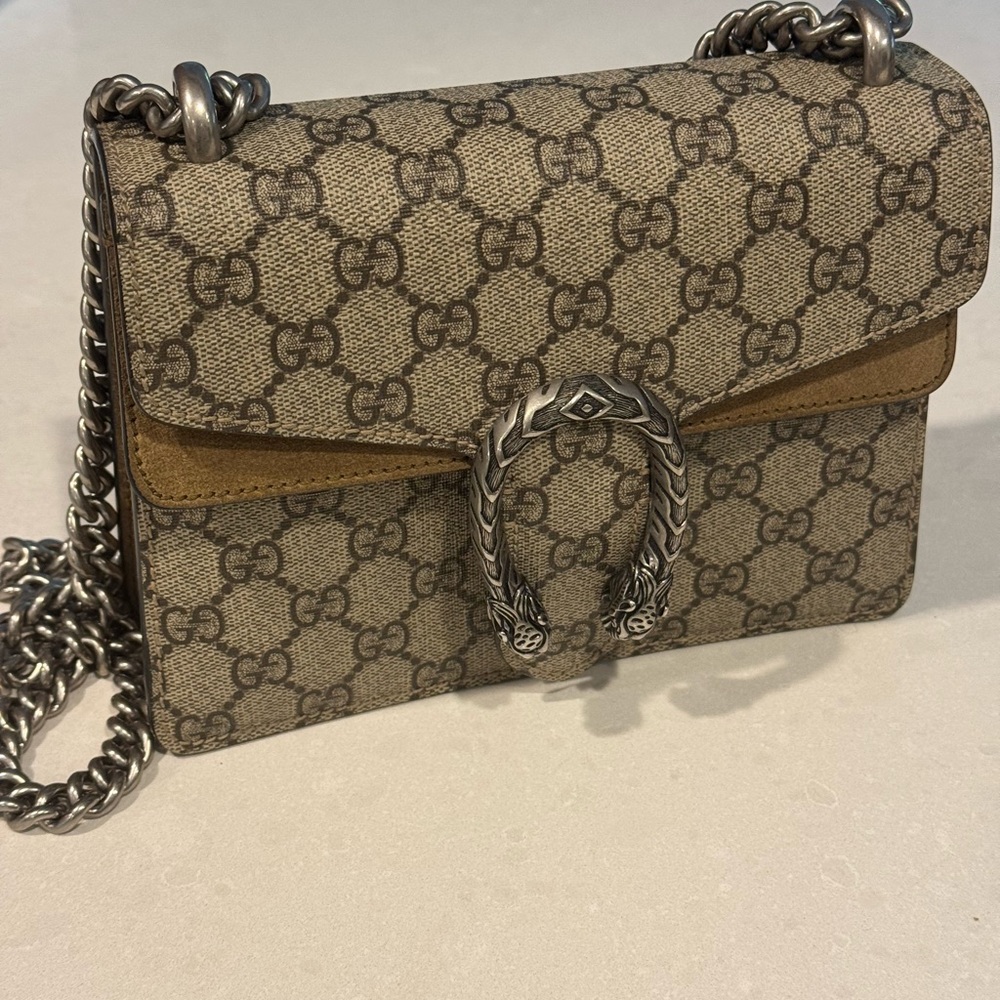 Gucci Dionysus GG Supreme Mini Crossbody Bag